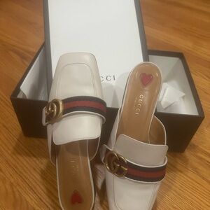 💋💋- Gucci betis glamour white mules